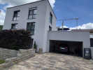 Hochwertige Einfamilien-Villa mit zwei Grundst�cken 
Kategorie: Haus
